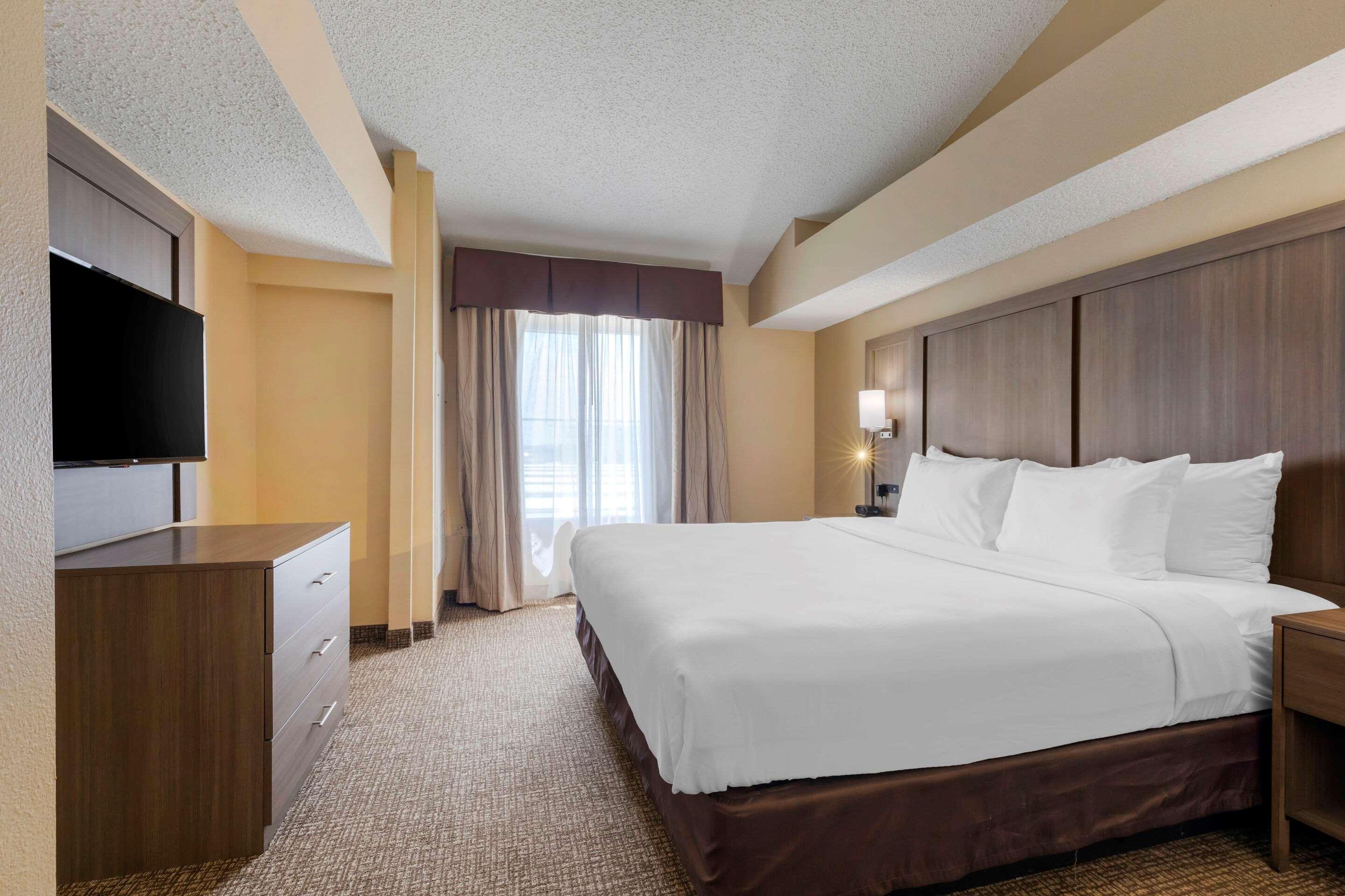 אירווינג Comfort Suites Dfw Airport מראה חיצוני תמונה