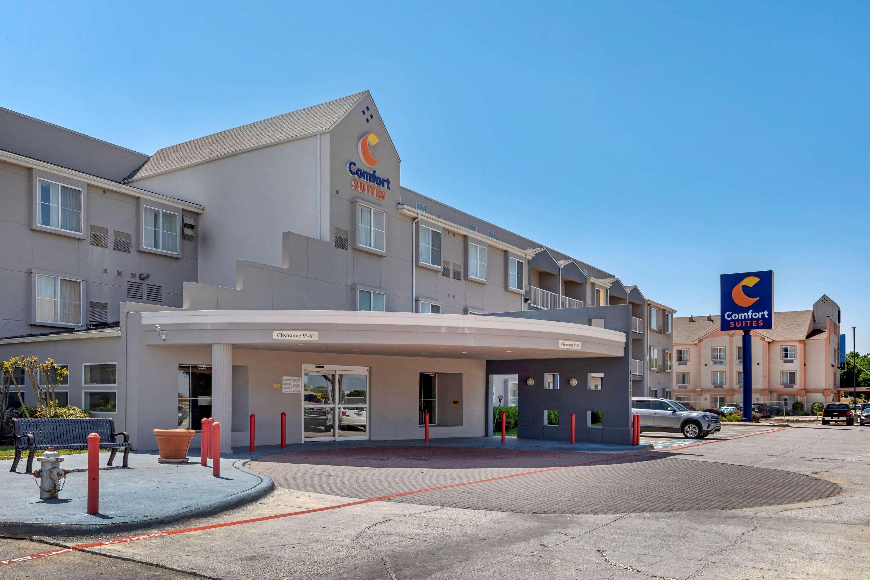 אירווינג Comfort Suites Dfw Airport מראה חיצוני תמונה