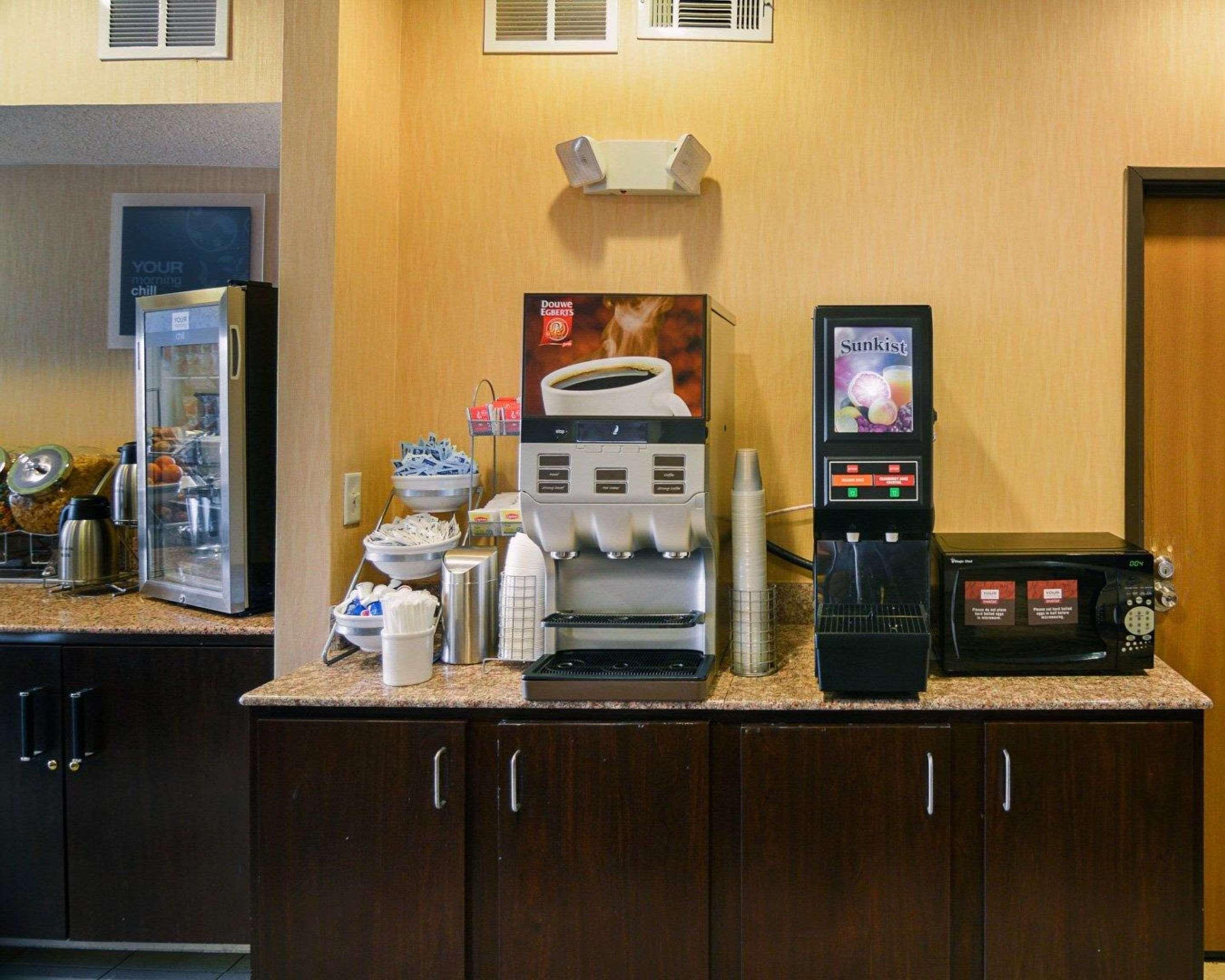 אירווינג Comfort Suites Dfw Airport מראה חיצוני תמונה